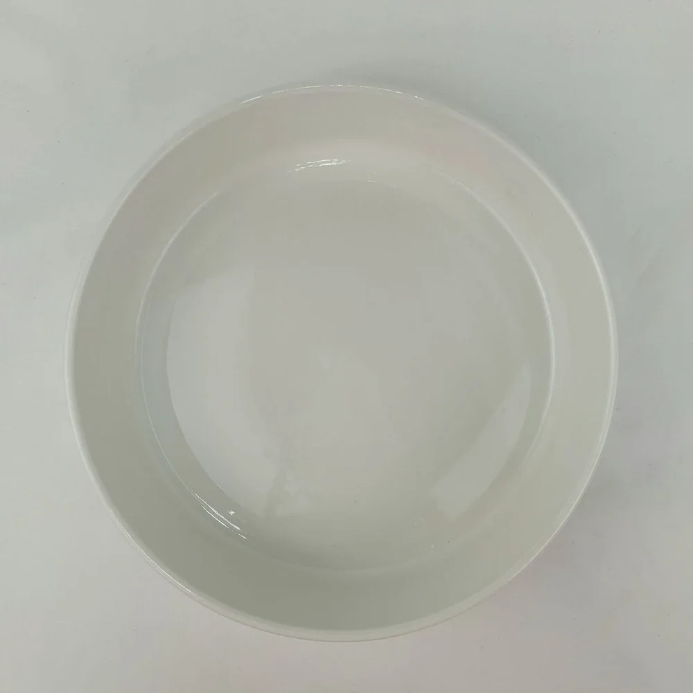 MSE Martha Stewart Everyday White China Oak Leaf Acorn Round Baking Dish 8in